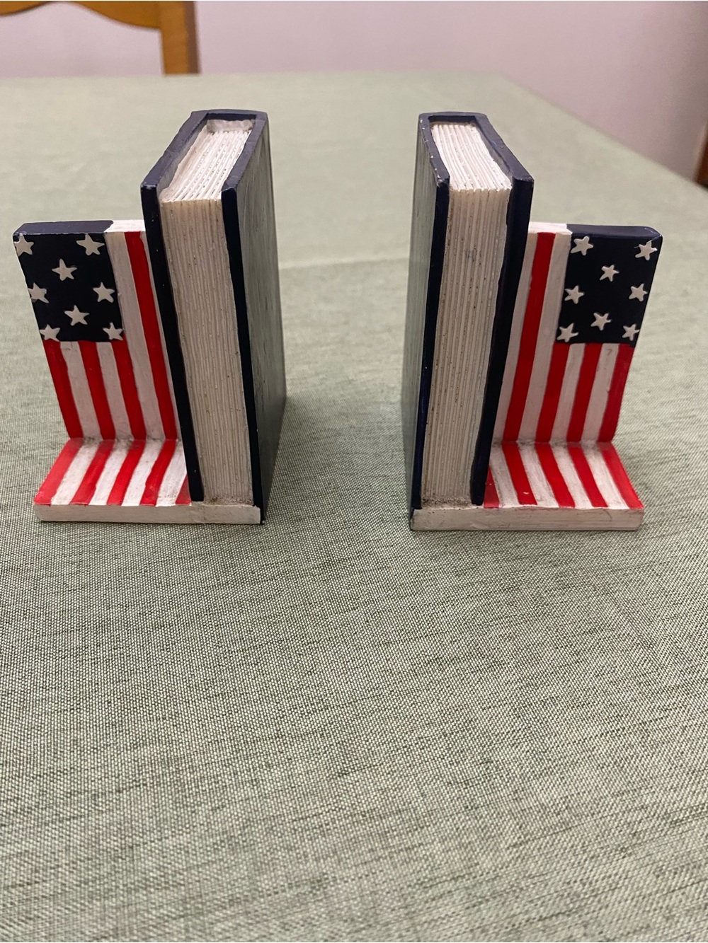 Bookends Patriotic American Flag Stars Stripes - Red White Blue